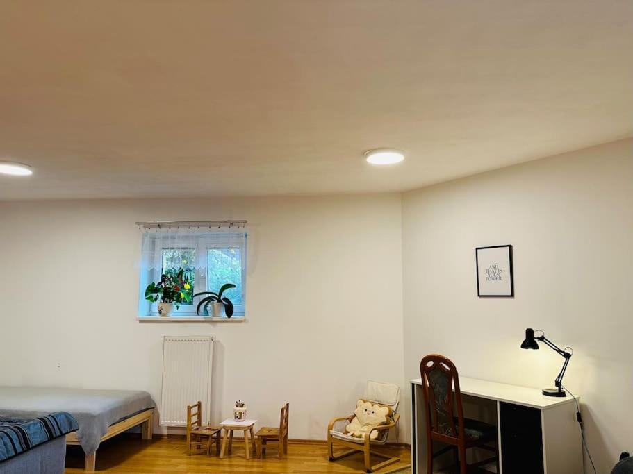 Family-Friendly Prague 5 Stay المظهر الخارجي الصورة