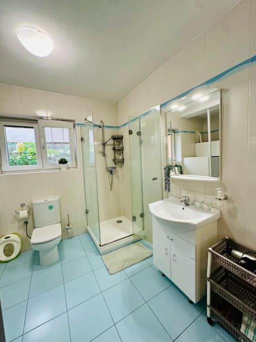 Family-Friendly Prague 5 Stay المظهر الخارجي الصورة