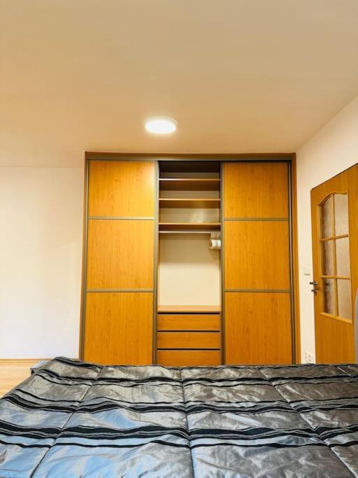 Family-Friendly Prague 5 Stay المظهر الخارجي الصورة