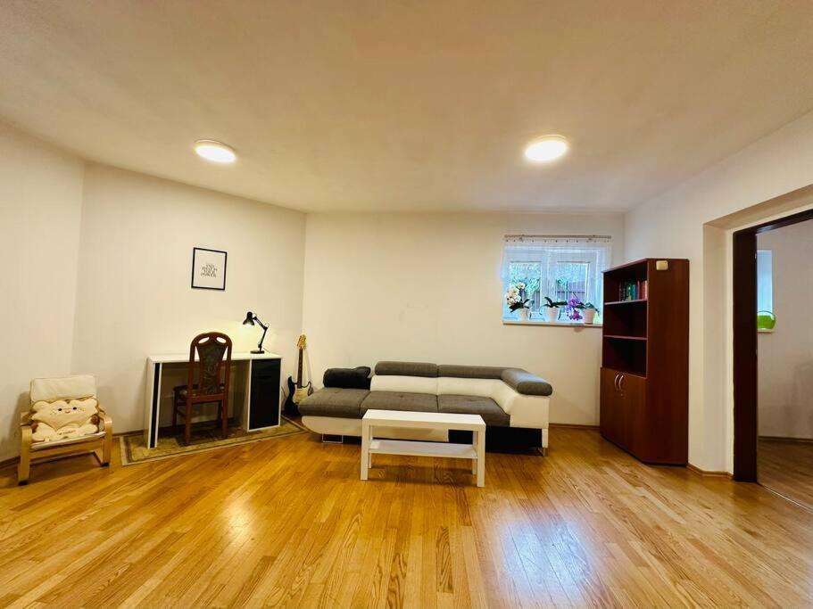 Family-Friendly Prague 5 Stay المظهر الخارجي الصورة